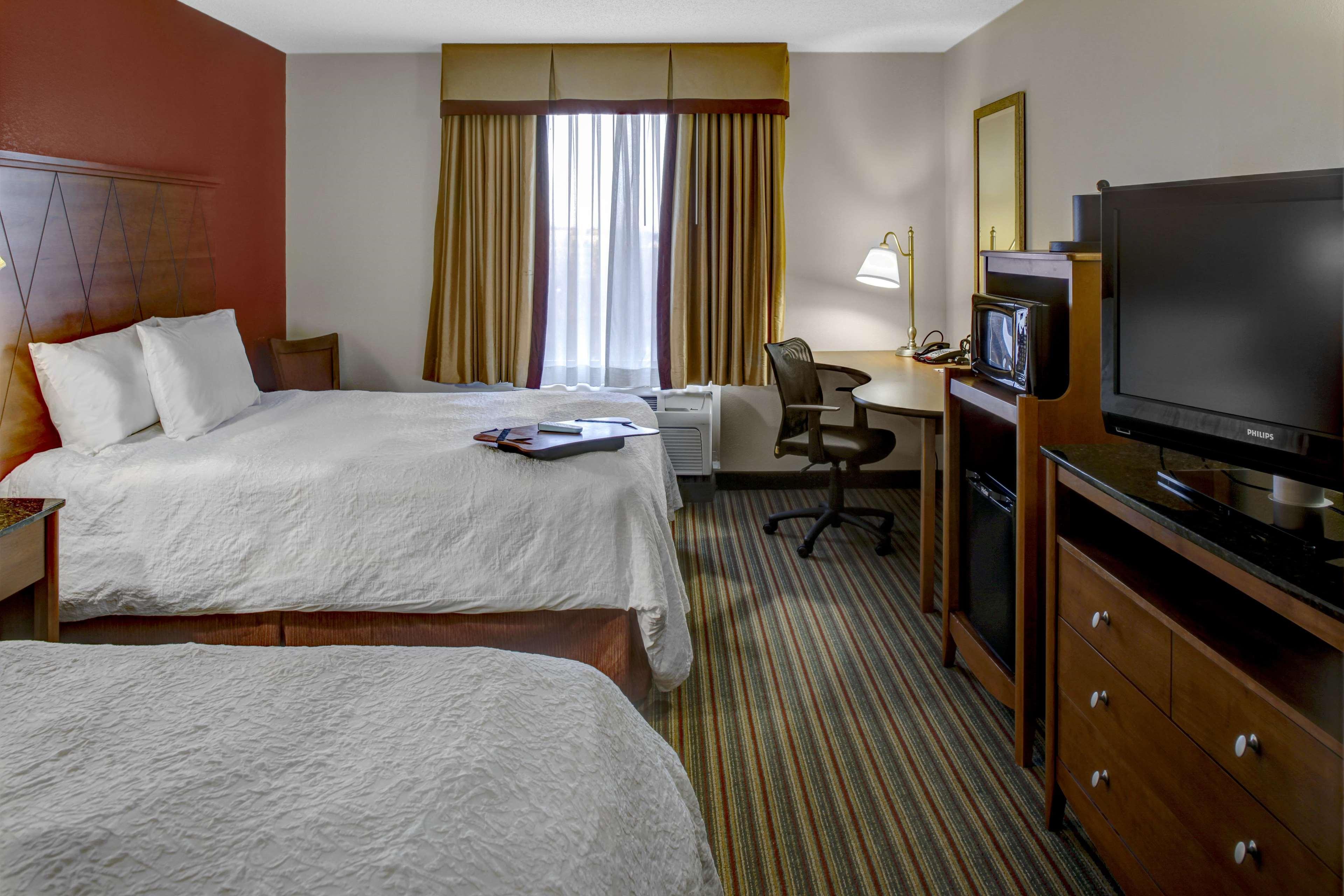 Hampton Inn Petersburg - Southpark Mall Colonial Heights Exterior photo